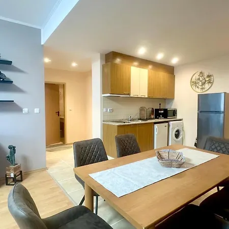 Apartment Bratanov Flower Street *
