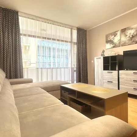 Bratanov Flower Street Apartment Sunny Beach